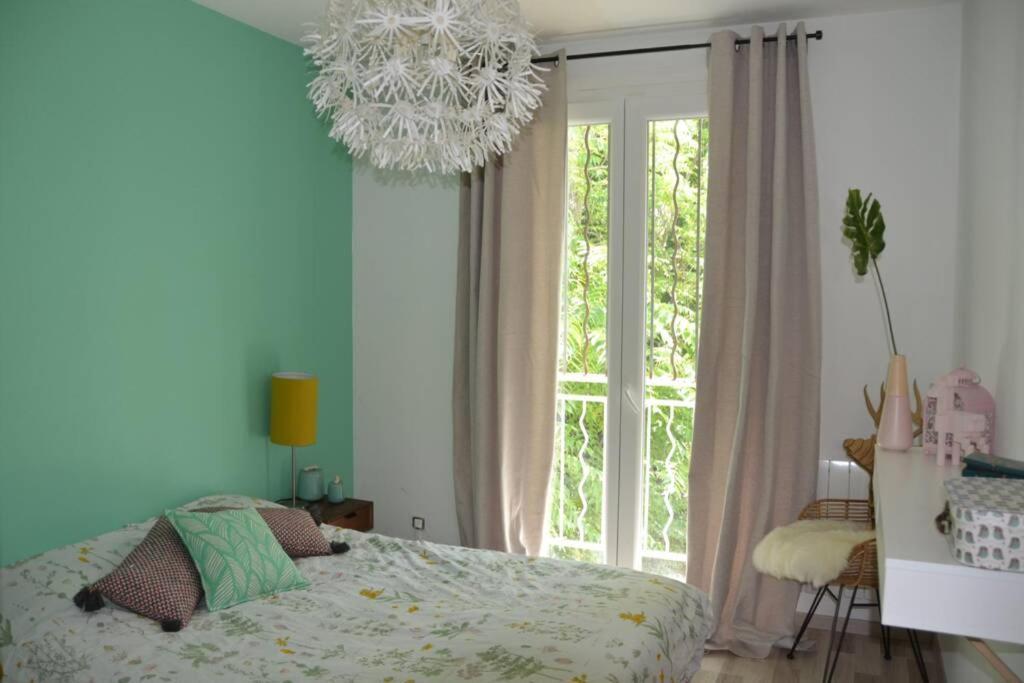 אביניון Appartement Lumineux Et Calme Avec Terrasse מראה חיצוני תמונה